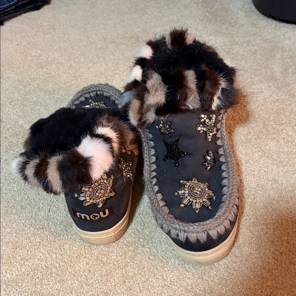 Mou Eskimo Sneaker Boot w/ Star Patches & Mink Fur